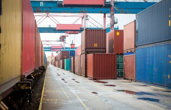 Nach Hamburger Hafendeal – Regierung erwägt Zustimmung für Ausverkauf von Halbleiter-Unternehmen an China!